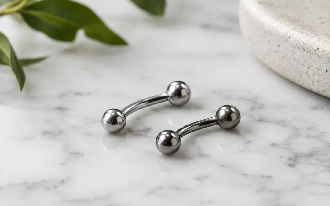 Titanium versus chirurgisch staal bij piercings